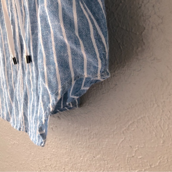 Rails Striped Lace Up Slouchy Blue Top - Medium - Summer Blouse - Picture 7 of 8